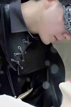 离婚后，我武道至尊的身份曝光了